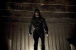 'Arrow' Deals With Copycat in Midseason Finale Preview