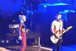 Gwen Stefani and Husband Gavin Rossdale Perform 'Glycerine' Live
