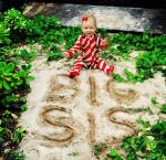 Jessica Simpson Confirms Second Pregnancy With a Pic