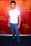 Madame Tussauds Debuts Taylor Lautner Wax Figure in Berlin
