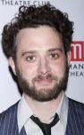 'American Pie' Actor Eddie Kaye Thomas Calls 911 After Houseguest Pulls a Knife