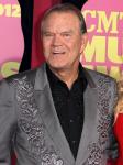 Ailing Glen Campbell Stops Touring