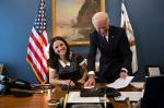 'Veep' Actress Julia Louis-Dreyfus Has Lunch With Vice President Joe Biden