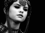 Selena Gomez Releases 'Stars Dance' Teaser