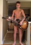 Old Photos of Naked Justin Bieber Serenading His Grandma Surface