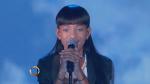 Willow Smith Performs 'Summer Fling' on 'The Queen Latifah Show'