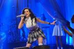 Katy Perry Performs 'Roar' and 'Walking on Air' on 'Saturday Night Live'