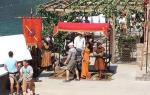 'Game of Thrones' Season 4 Set Photo Gives First Look at Red Viper and Ellaria