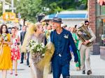 'Covert Affairs' Star Piper Perabo Gets Married to Stephen Kay