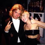 Miley Cyrus Brings Awareness to Homeless People at the MTV VMAs