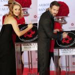 Rachel McAdams and Ryan Reynolds Inducted to Canada's Walk of Fame