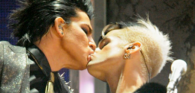 Schillaci recommends Adam lambert gay kiss amas Adalberto recommends Tranny swallowing gallery
