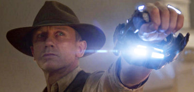 Daniel Craig is stranded in Old Western in 'Cowboys and Aliens'