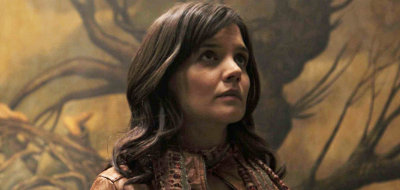 Katie Holmes is haunted in her mansion in 'Don't Be Afraid of the Dark'