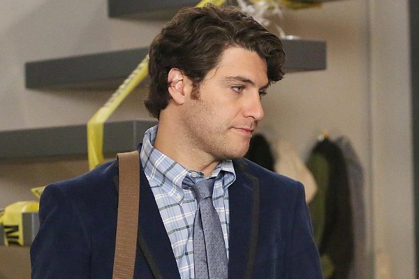 Adam Pally Is NOT Quitting 'The Mindy Project' Altogether