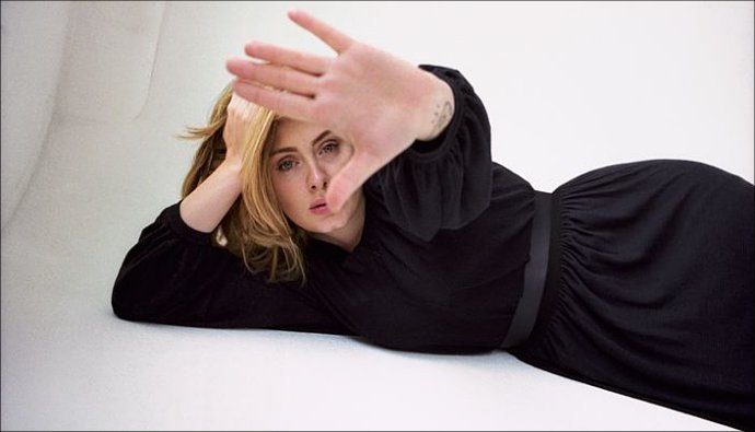 Adele Slams 'Ridiculous' Question About Posing for Playboy