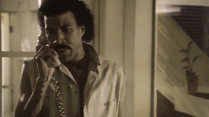 Adele Gets a Call From Lionel Richie in Hilarious 'Hello' Mash-Up