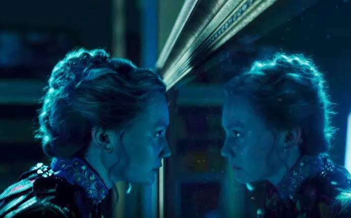 Watch New 'Alice Through the Looking Glass' TV Spot Featuring Voice of Alan Rickman