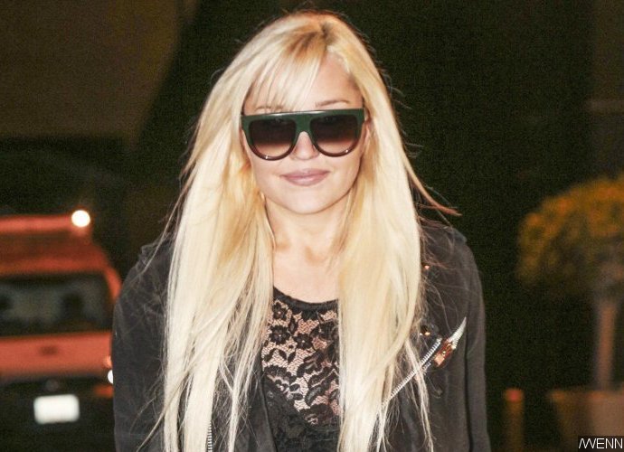 Amanda Bynes Almost Unrecognizable With Dramatic Weight Gain and New Do
