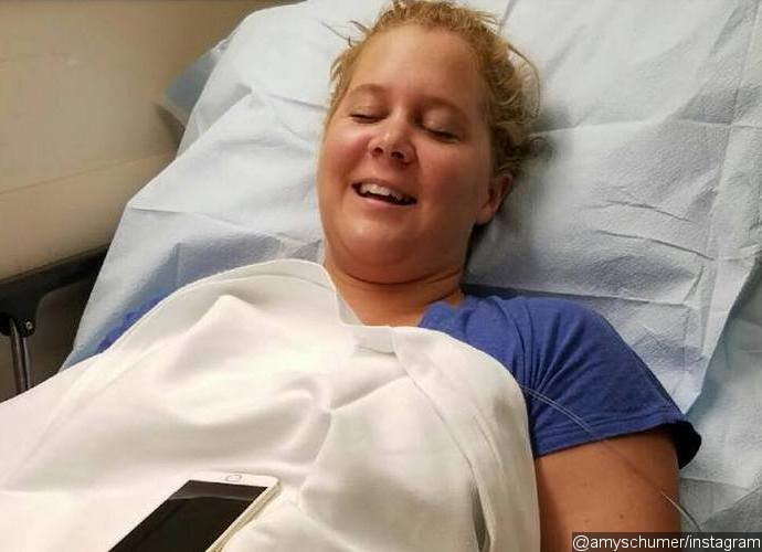 Amy Schumer Hospitalized for Food Poisoning in Paris