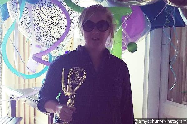 Amy Schumer Receives Sweetest Surprise From Jennifer Lawrence for Her Emmys Win