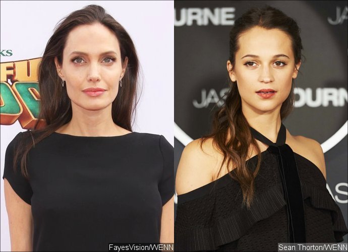 ɴᴏᴛ ᴀʟɪᴄɪᴀ ᴠɪᴋᴀɴᴅᴇʀ ⊛ on X: Friendly reminder that Angelina Jolie and  Alicia Vikander are portraying two very different versions of Lara Croft.   / X