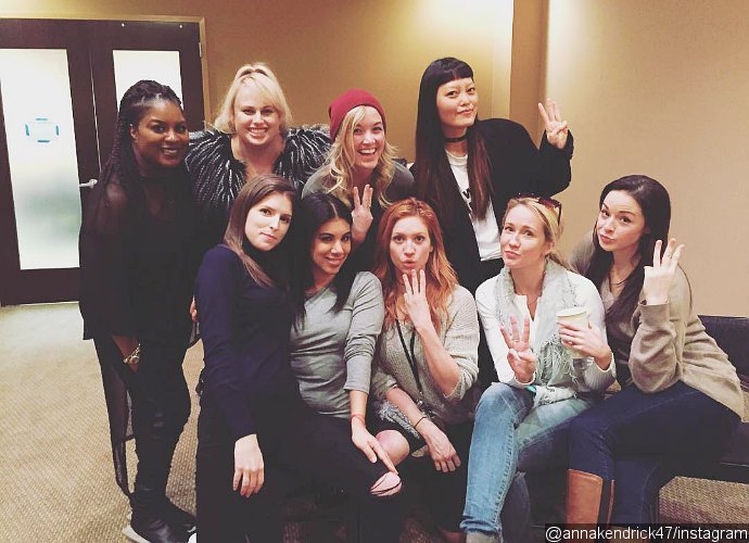 'Pitches' Assemble! Anna Kendrick Shares First On-Set Photo of 'Pitch Perfect 3'