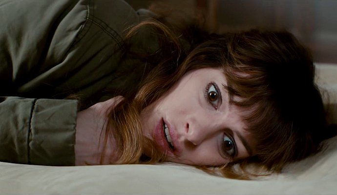 Anne Hathaway Controls a Monster in 'Colossal' Trailer