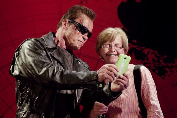Arnold Schwarzenegger Pranks Fans as Terminator Wax Statue
