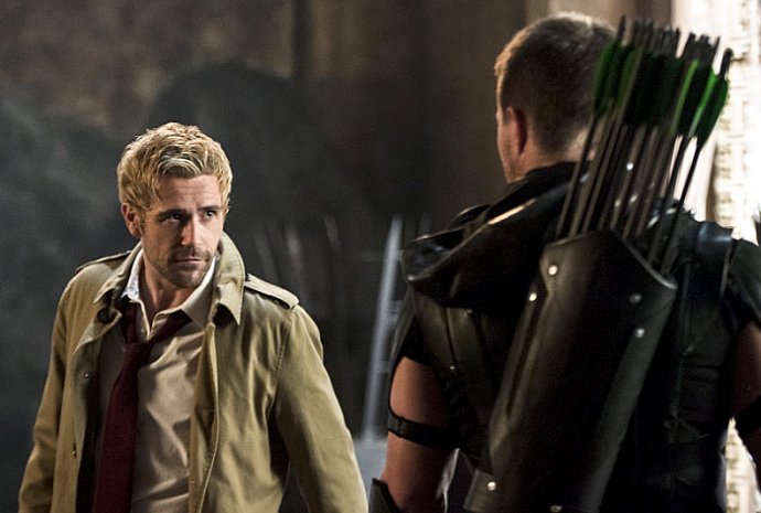 'Arrow' 4.05 Preview and Pics: Oliver Needs Constantine's Help