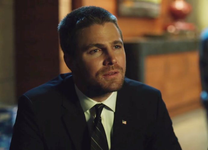 'Arrow': Oliver Is the Bad Man in New Season 6 Trailer