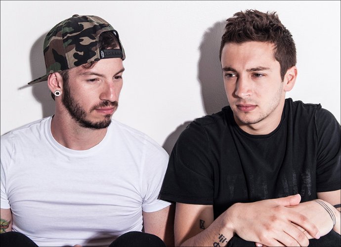artist of the week twenty one pilots billboard charts archive