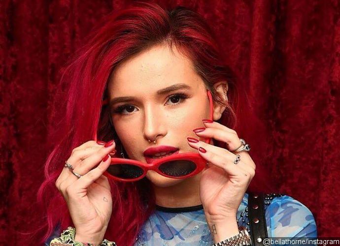 Bella thorne twerking