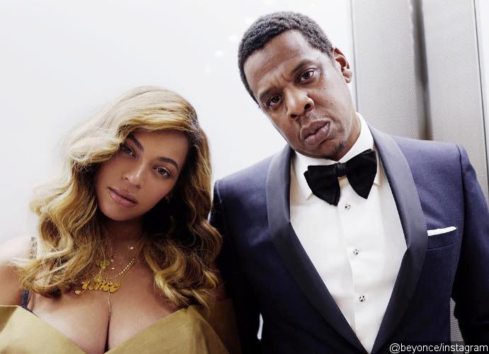 Beyonce and Jay-Z Channel Lil' Kim and Notorious B.I.G. for Halloween