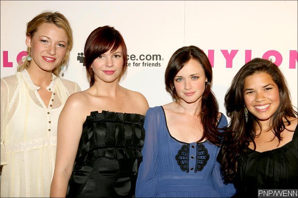 Blake Lively Names Amber Tamblyn America Fererra And Alexis Bledel As Godmother To Baby James