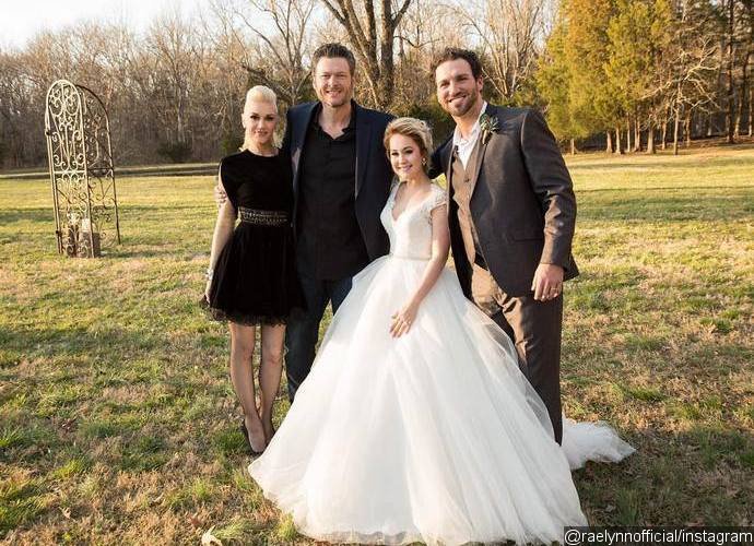 Blake Shelton and Gwen Stefani Get Lovey Dovey at RaeLynn's Wedding