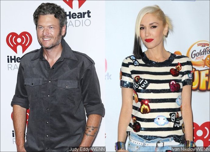 How Sweet! Blake Shelton Tweets Support to Gwen Stefani at AMAs 2015
