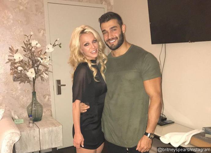 Britney Spears and Sam Asghari Tie the Knot in Hawaii?