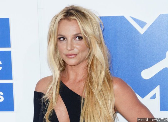 Britney Spears Causes Commotion in Jerusalem
