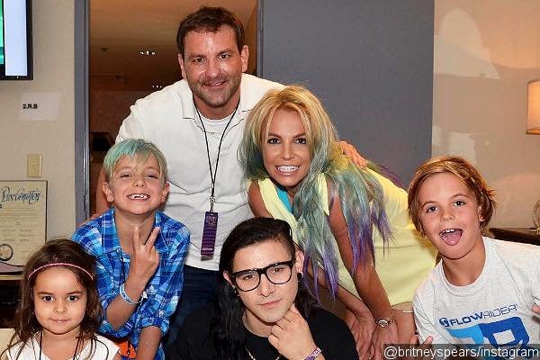 Britney Spears Debuts New Ombre Hair While She and Her Sons Meet Skrillex Backstage