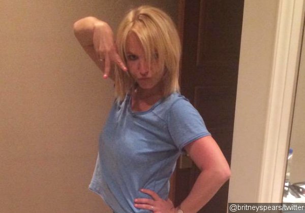 Britney Spears Shows Off Her Injured Leg in Twitter Picture