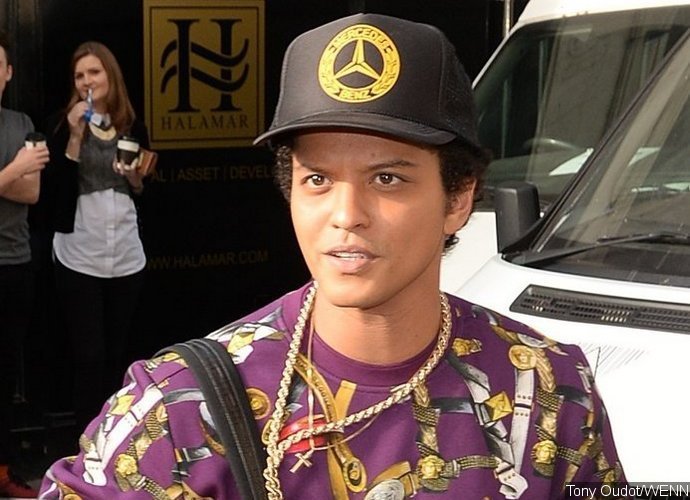 Bruno Mars Coming to James Corden's 'Carpool Karaoke'