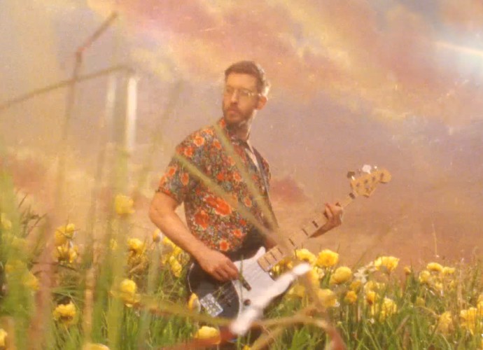 Calvin Harris Premieres Beachy Music Video for 'Feels' Ft. Katy Perry, Pharrell and Big Sean