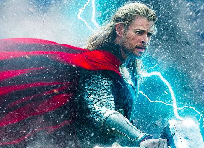Chris Hemsworth Shares a Video From the Set of 'Thor: Ragnarok'