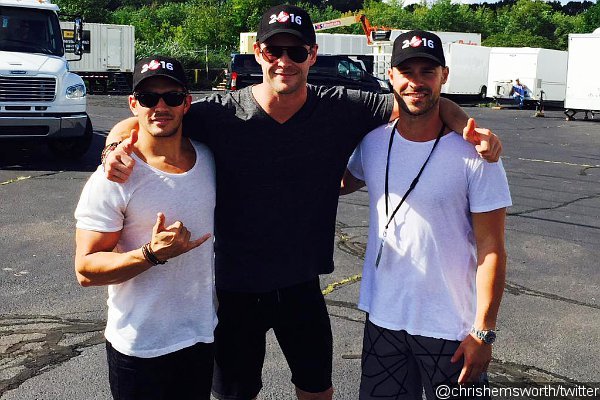 Chris Hemsworth Wraps 'Ghostbusters', Says He 'Never Laughed So Much'