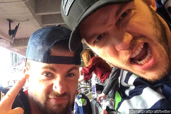 Chris Pratt Watches Super Bowl Together With Chris Evans, Loses the Bet