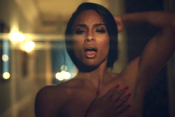 Ciara poses naked in tub and twerks on bed in sultry music video for Thinki...