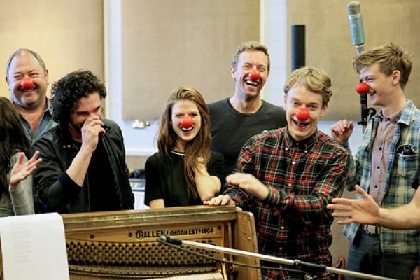 Video: Coldplay Gathers 'Game of Thrones' Cast for a Musical in Red Nose Day Sketch