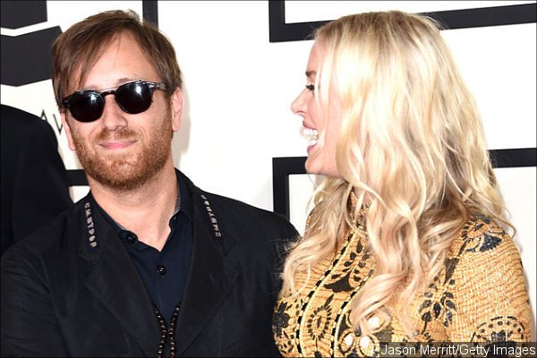 The Black Keys' Frontman Dan Auerbach Engaged and Expecting a Baby