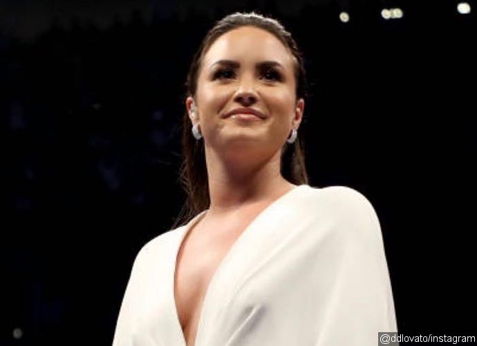 Demi Lovato Slays National Anthem Rendition Before Mayweather Vs. McGregor Fight